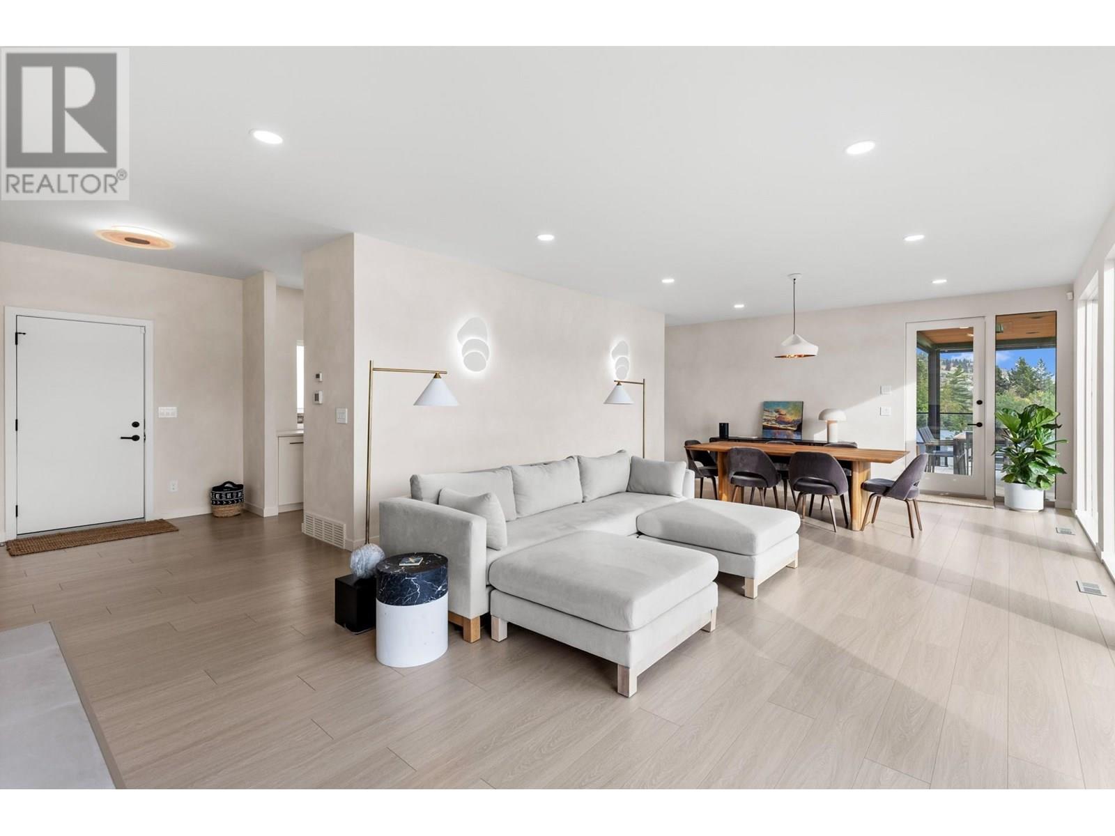 6857 Indian Rock Road, Naramata
