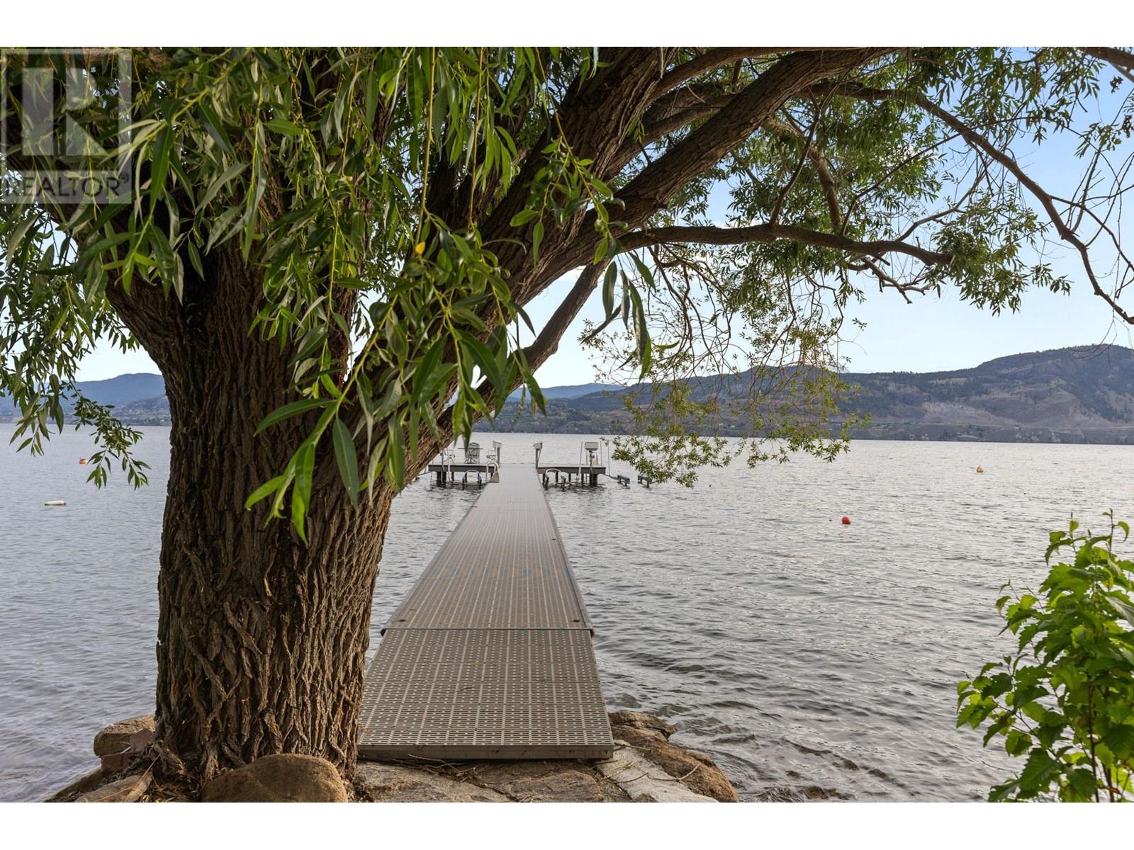 6857 Indian Rock Road, Naramata