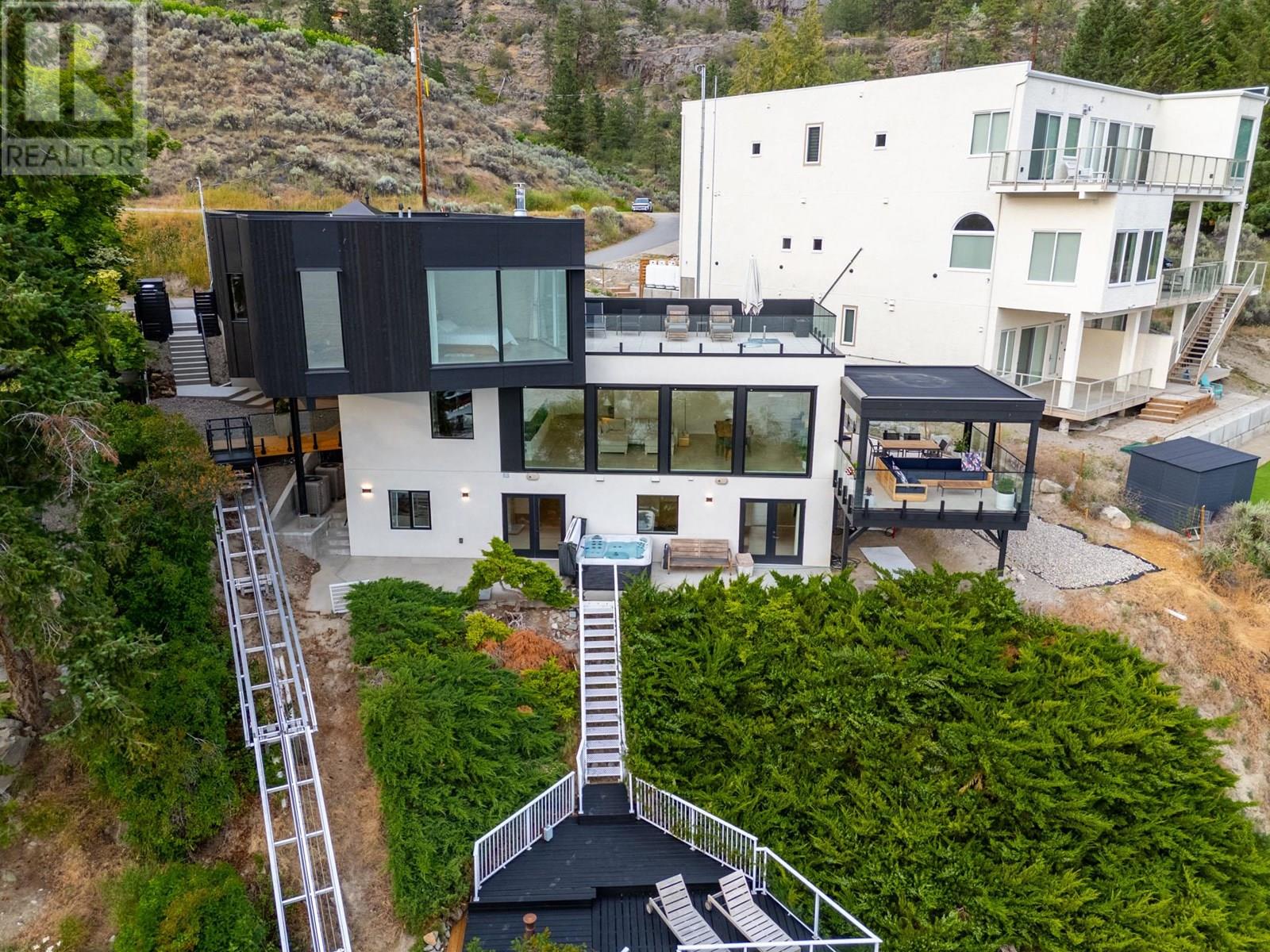 6857 Indian Rock Road, Naramata