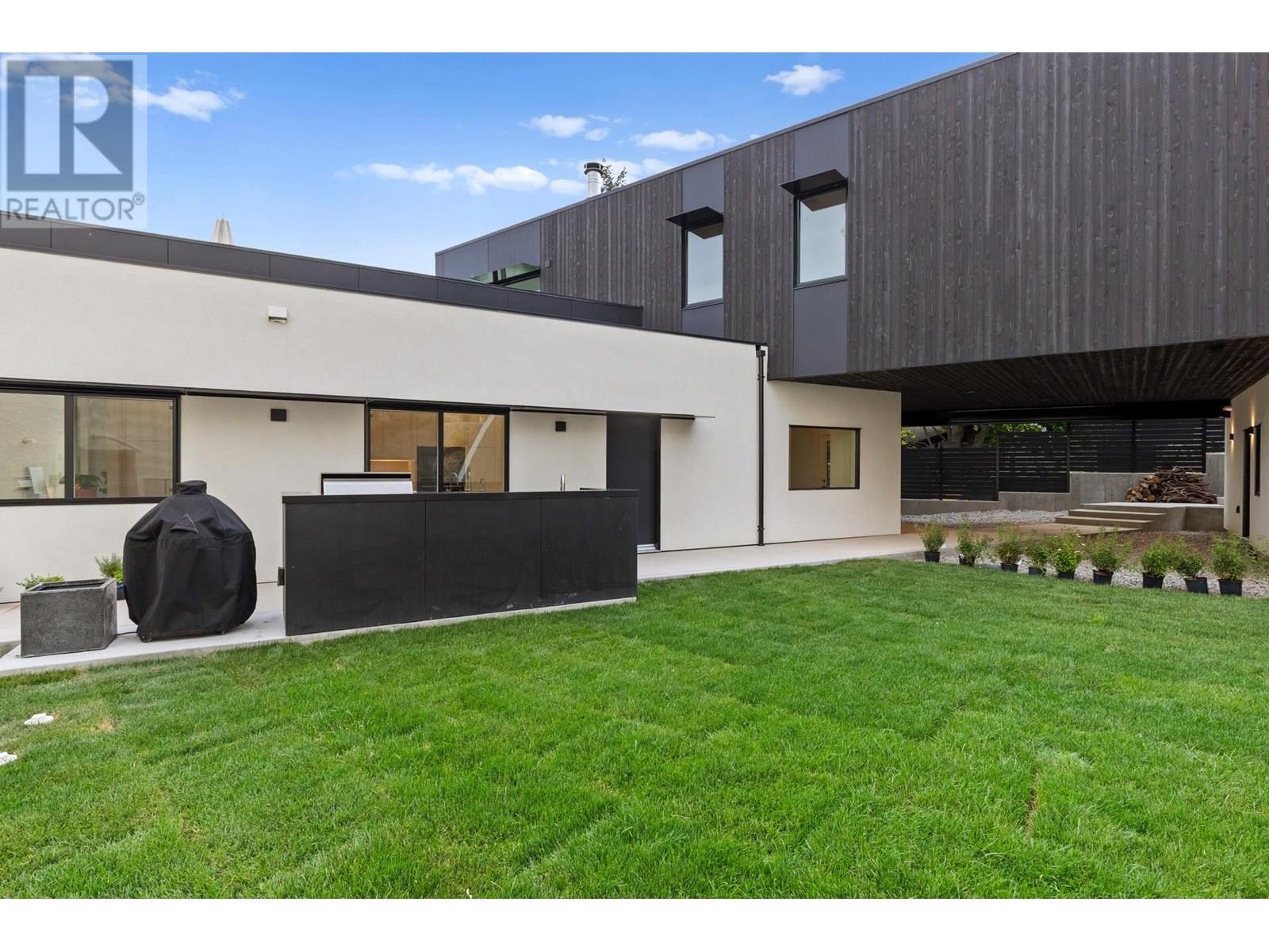 6857 Indian Rock Road, Naramata