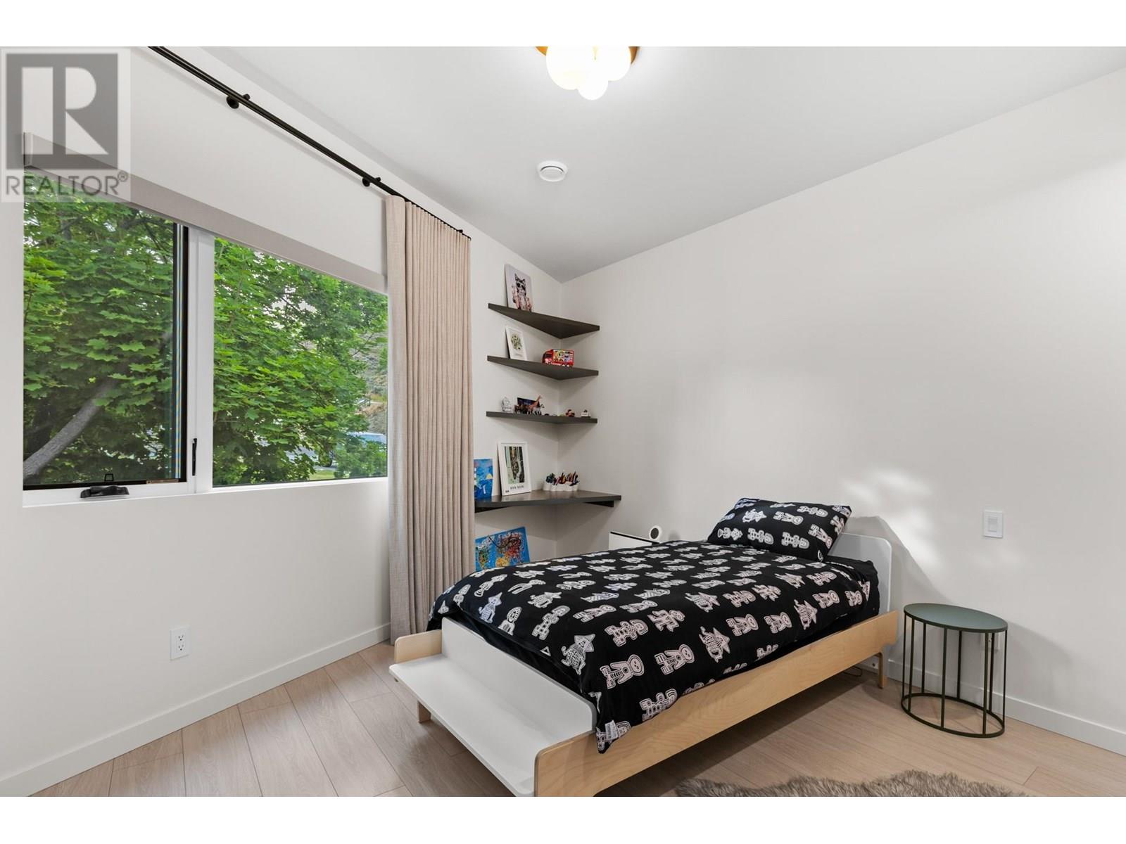 6857 Indian Rock Road, Naramata