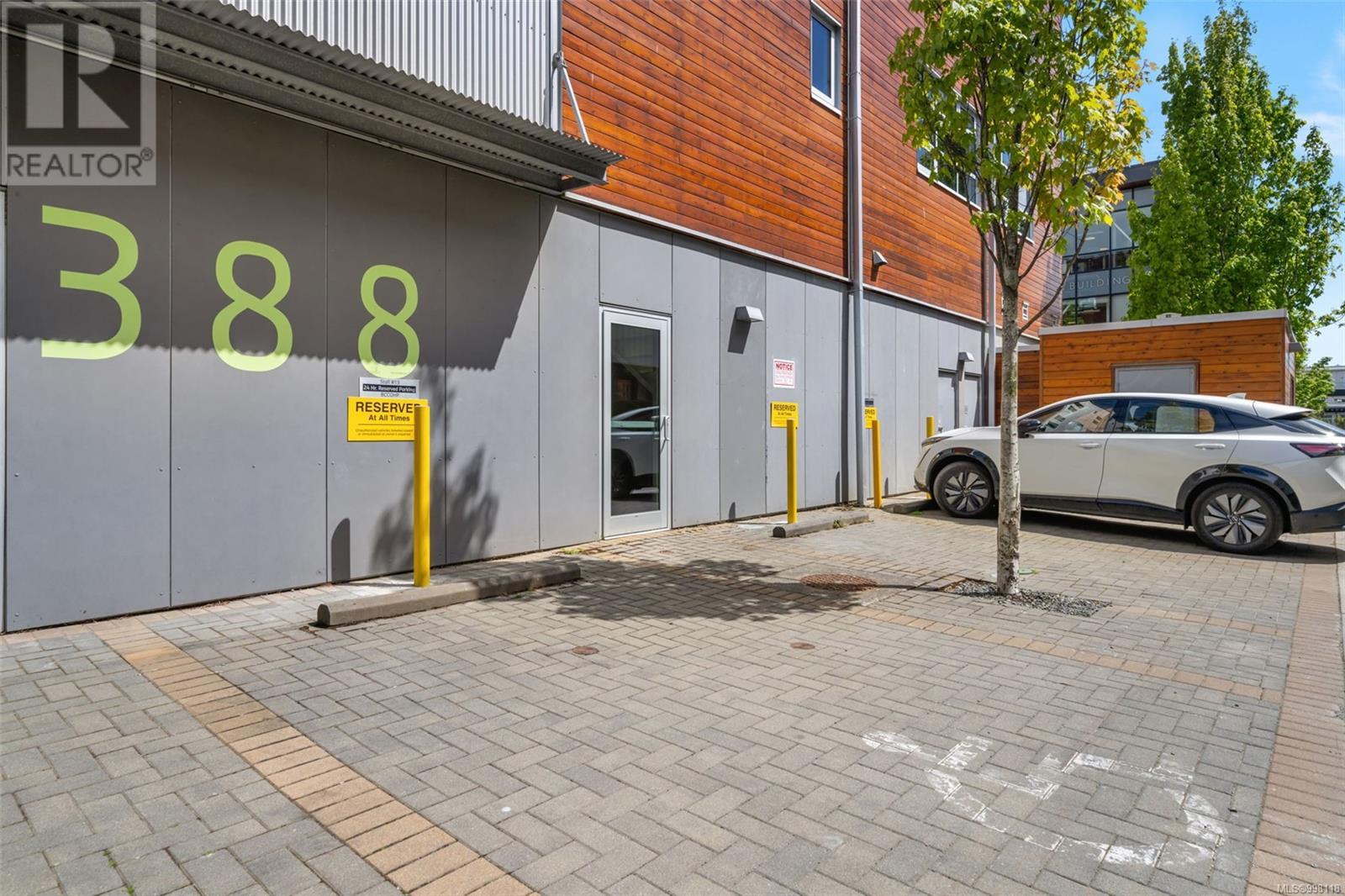 300-305 388 Harbour Road, Victoria