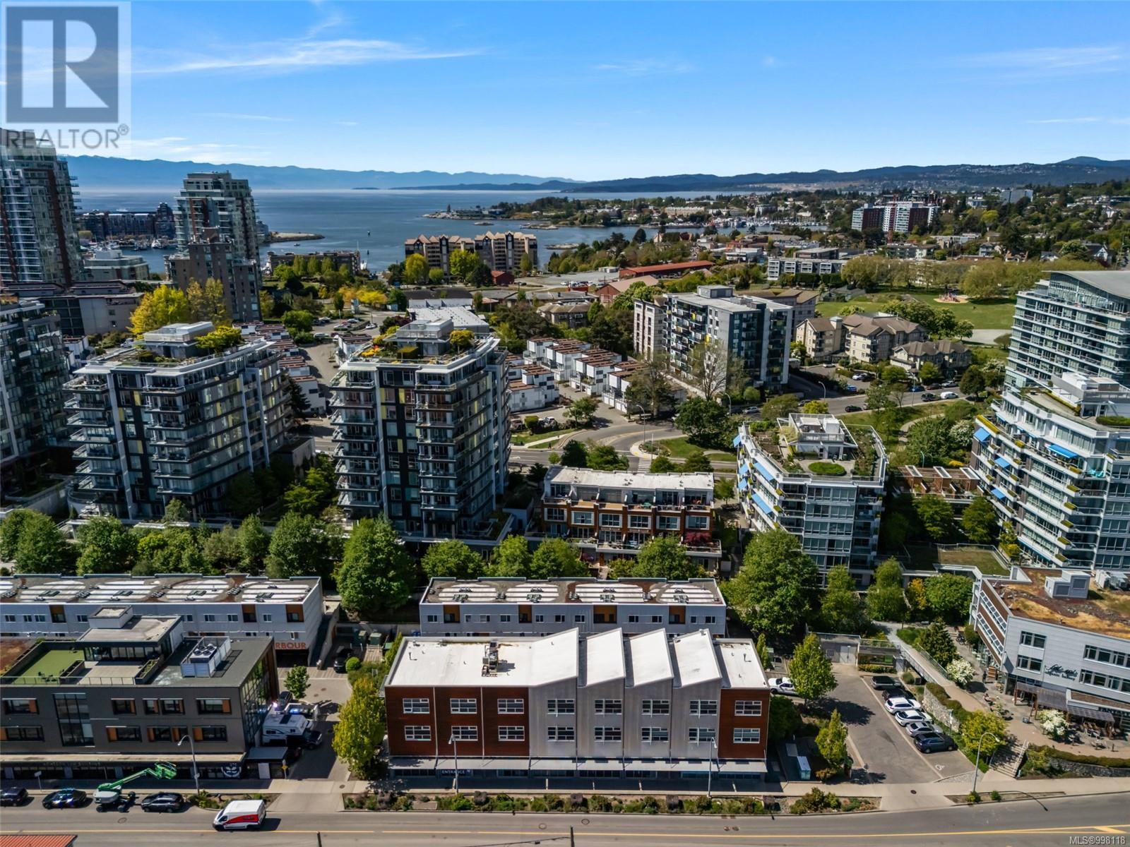 300-305 388 Harbour Road, Victoria