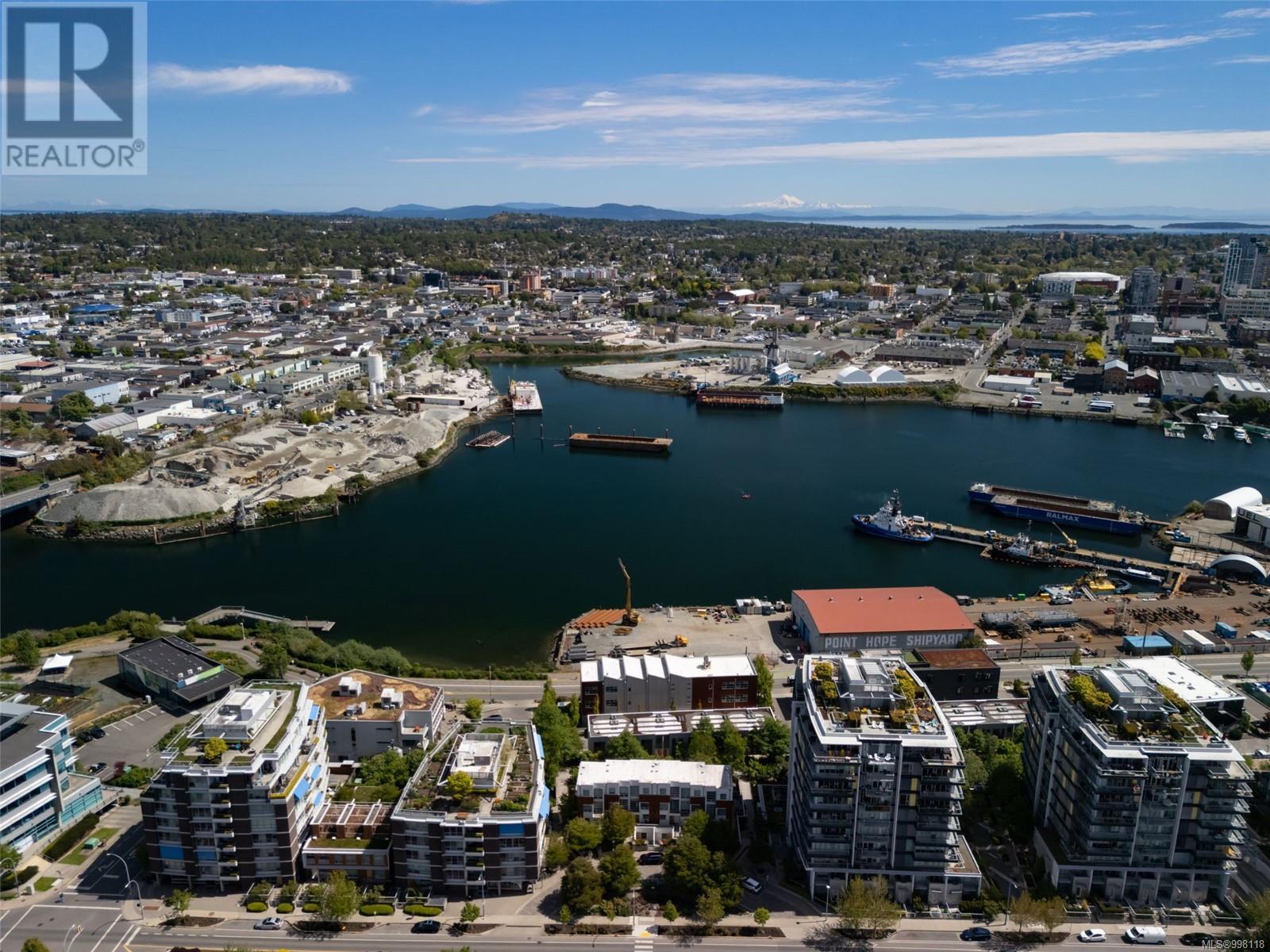300-305 388 Harbour Road, Victoria
