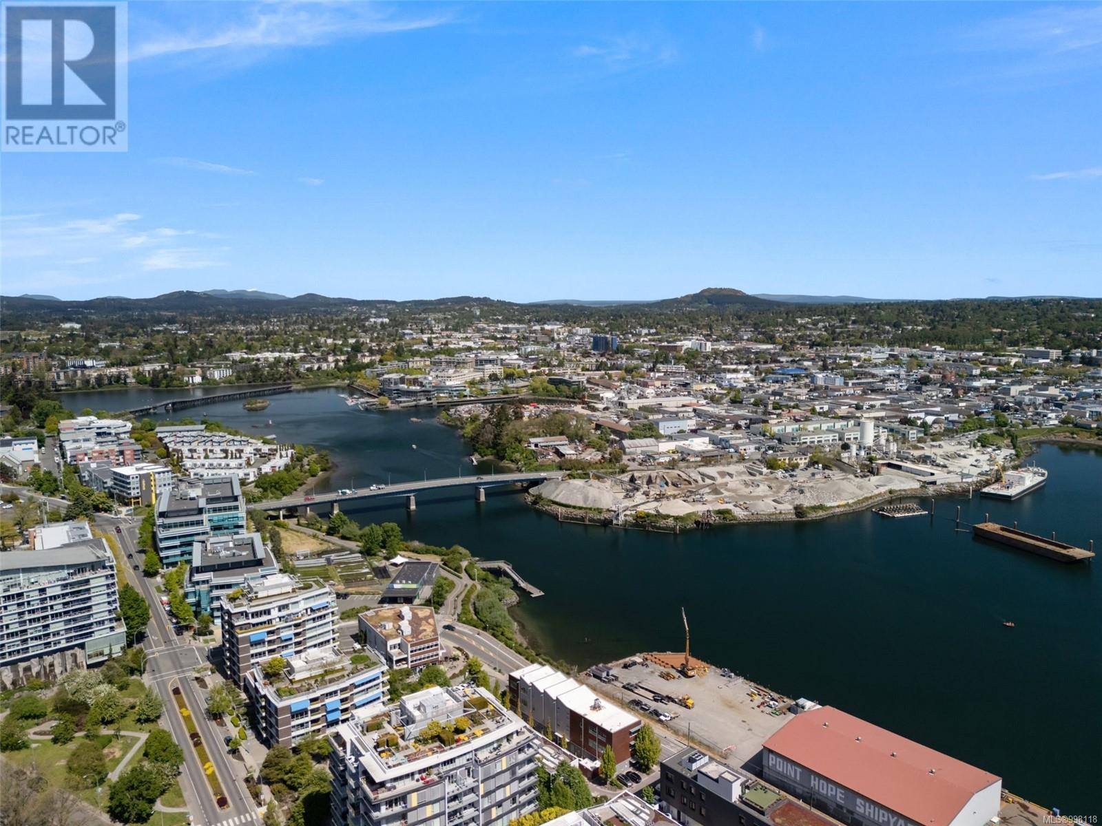 300-305 388 Harbour Road, Victoria