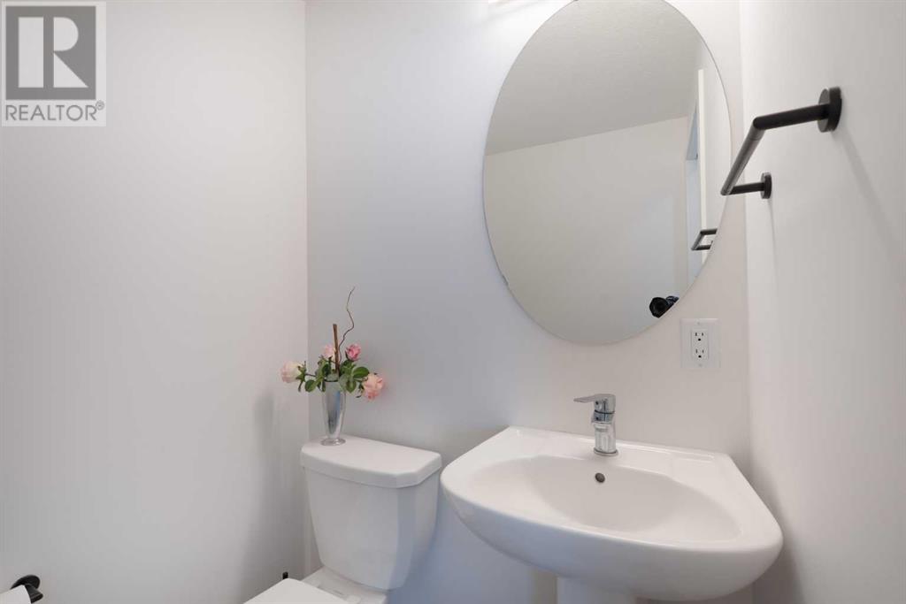 Single Family House for Sale in  Spring Creek Common SW Springbank Hill Calgary 
