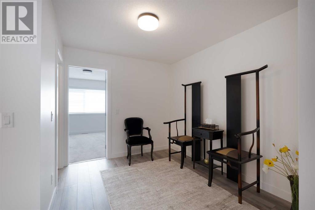 Single Family House for Sale in  Spring Creek Common SW Springbank Hill Calgary 