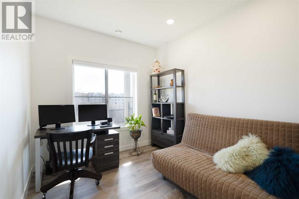 Single Family House for Sale in  Spring Creek Common SW Springbank Hill Calgary 