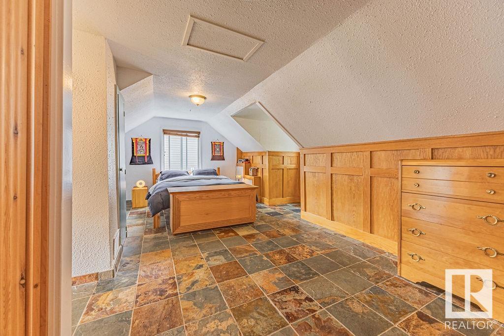 Photo 28 of 11133 57 St Nw, Edmonton AB