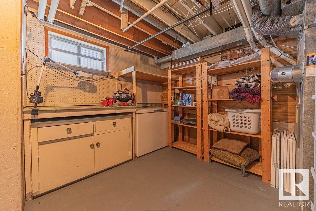 Photo 49 of 11133 57 St Nw, Edmonton AB