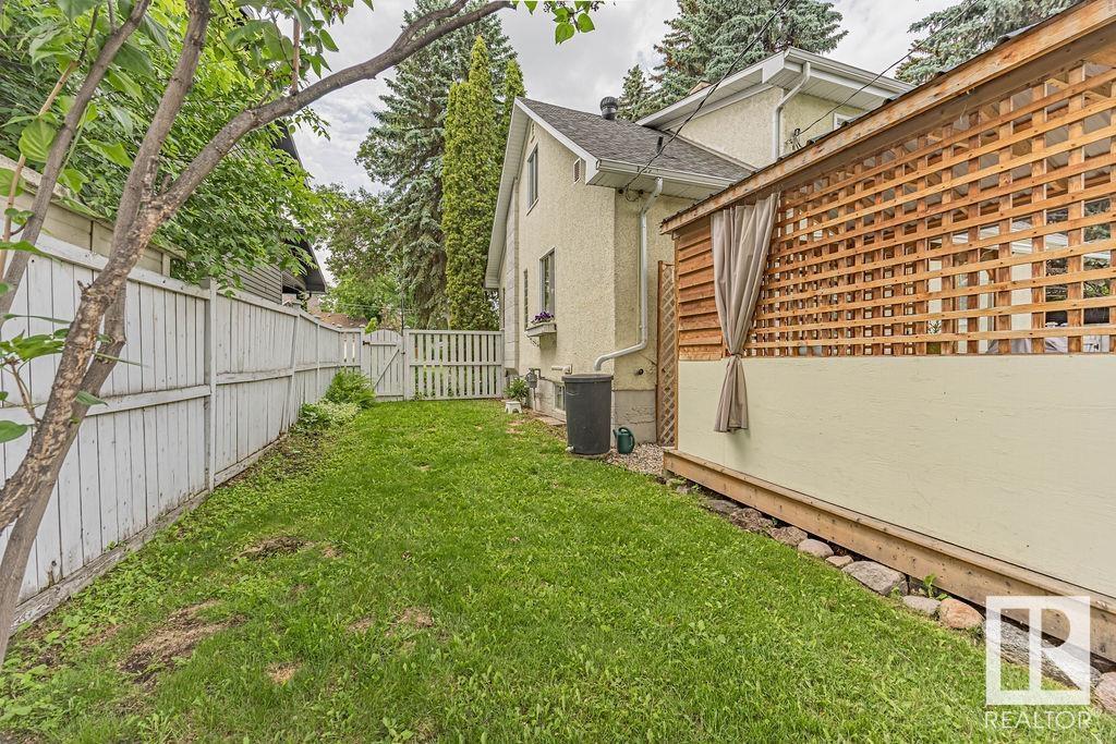 Photo 59 of 11133 57 St Nw, Edmonton AB