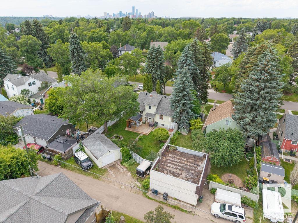 Photo 63 of 11133 57 St Nw, Edmonton AB