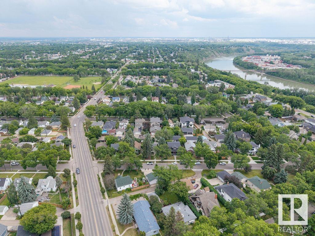 Photo 66 of 11133 57 St Nw, Edmonton AB