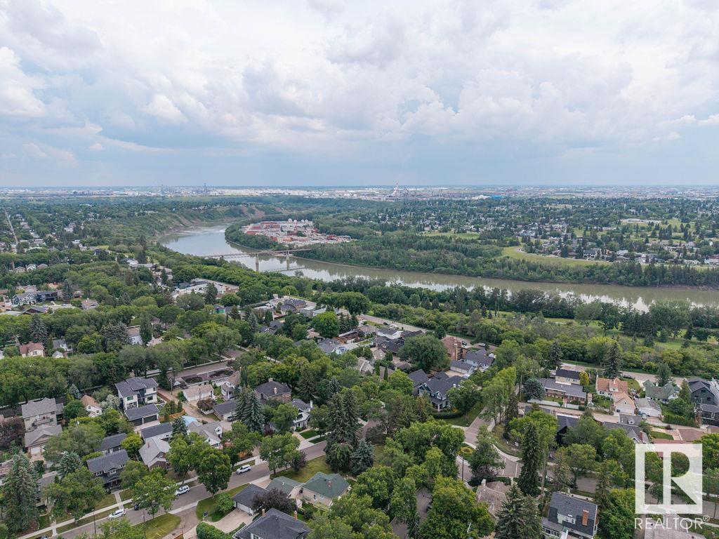 Photo 67 of 11133 57 St Nw, Edmonton AB