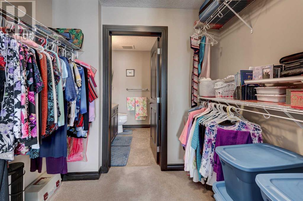 Single Family House for Sale in   Royal Oak Plaza NW Royal Oak Calgary 