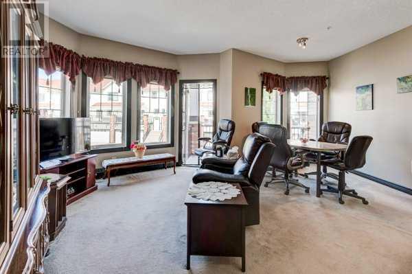 Single Family House for Sale in   Royal Oak Plaza NW Royal Oak Calgary 