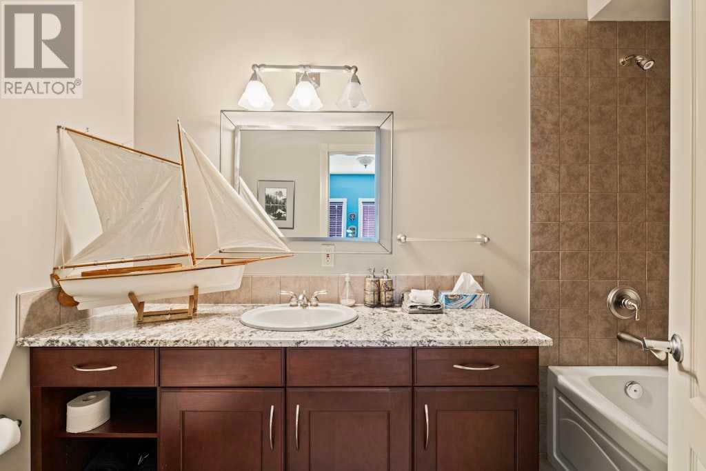 Single Family House for Sale in  Erlton Street SW Erlton Calgary 