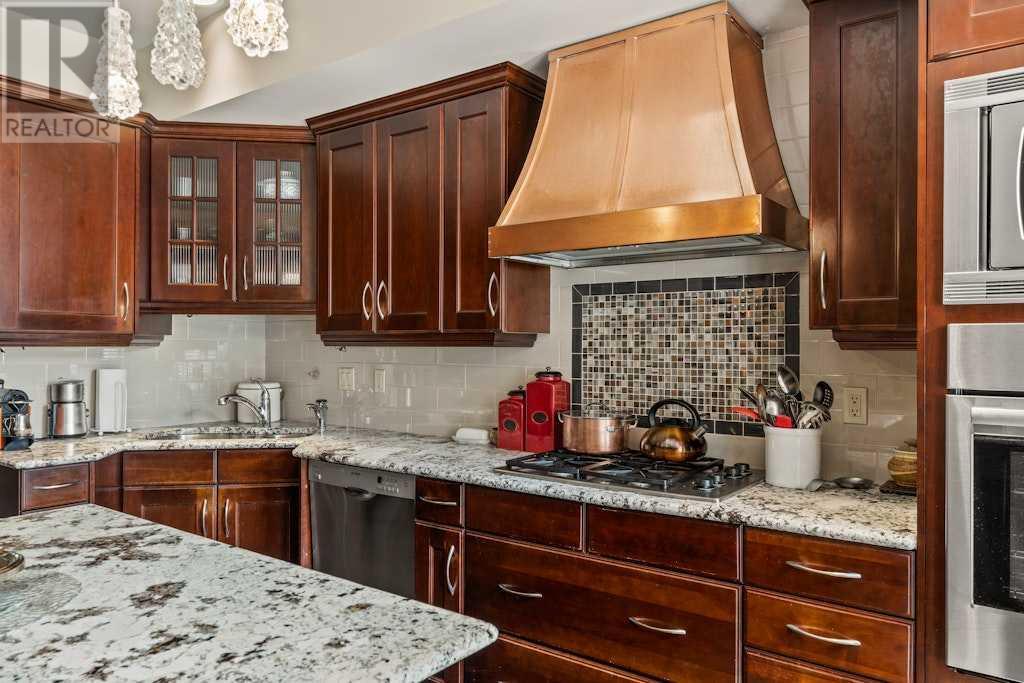 Single Family House for Sale in  Erlton Street SW Erlton Calgary 