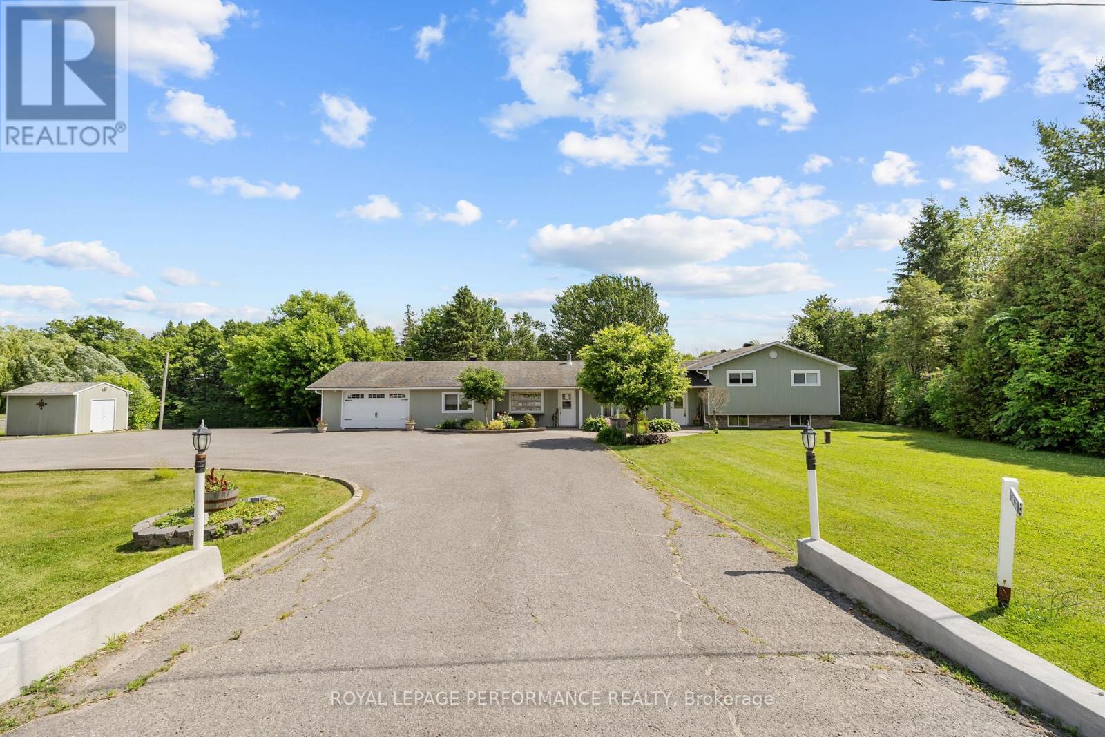Photo 42 of 1430 Notre Dame Street, Russell ON