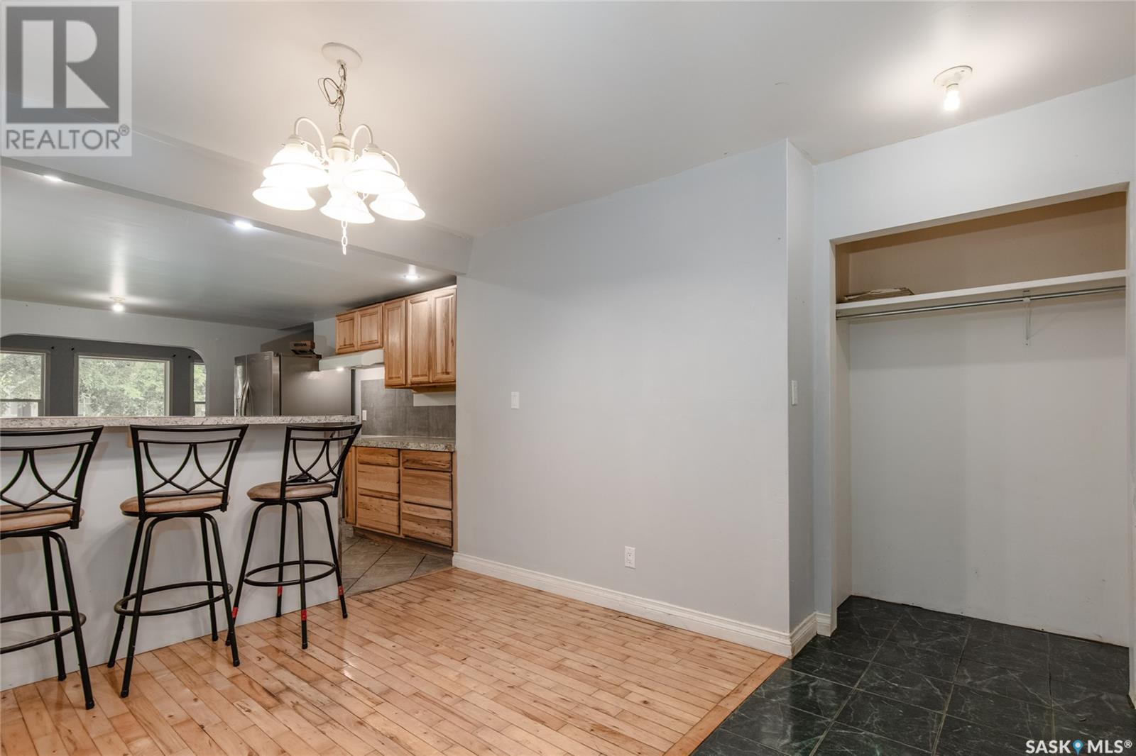 Photo 23 of 1115 6th Avenue Nw, Moose Jaw SK