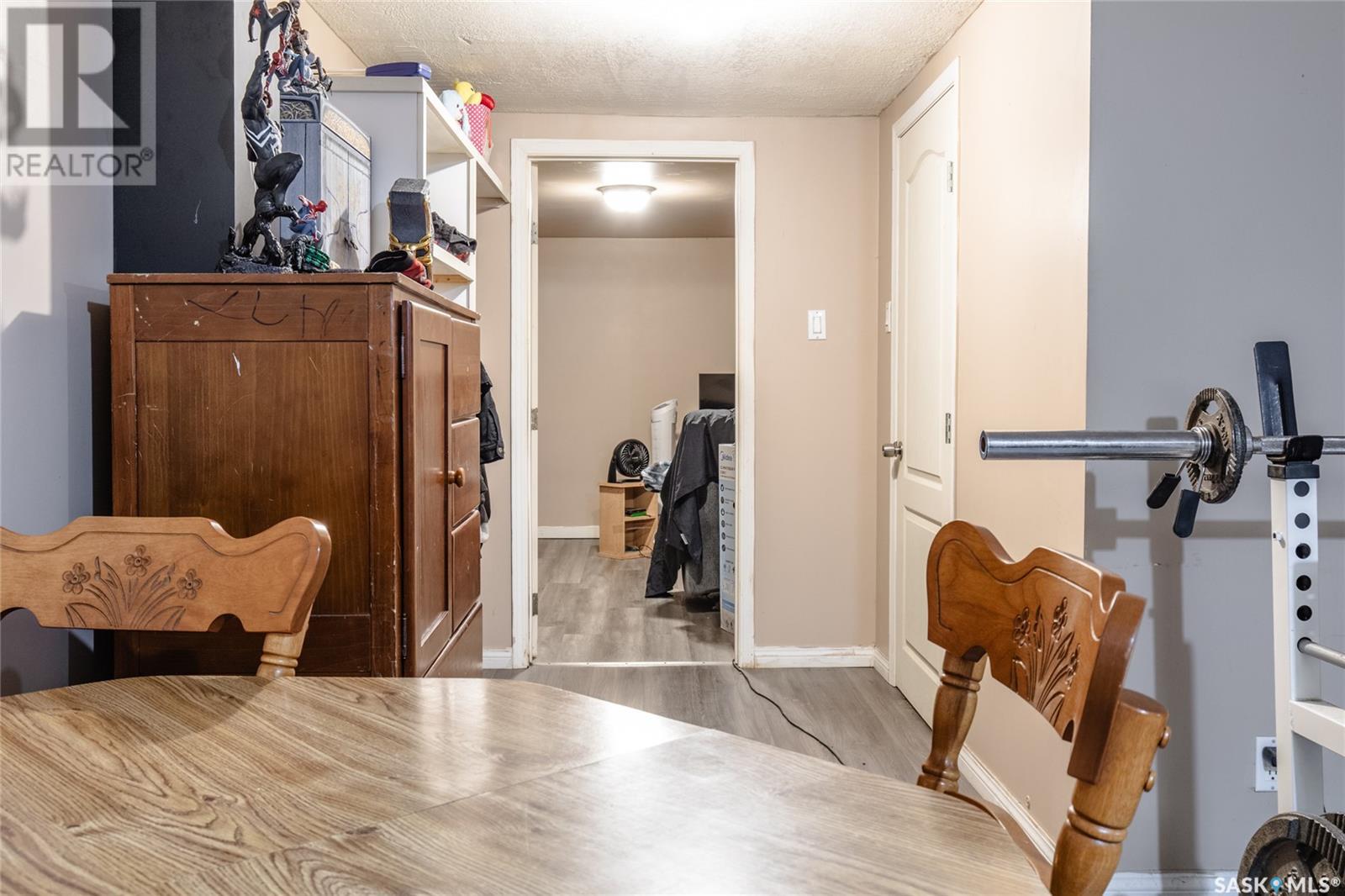Photo 2 of 1115 6th Avenue Nw, Moose Jaw SK