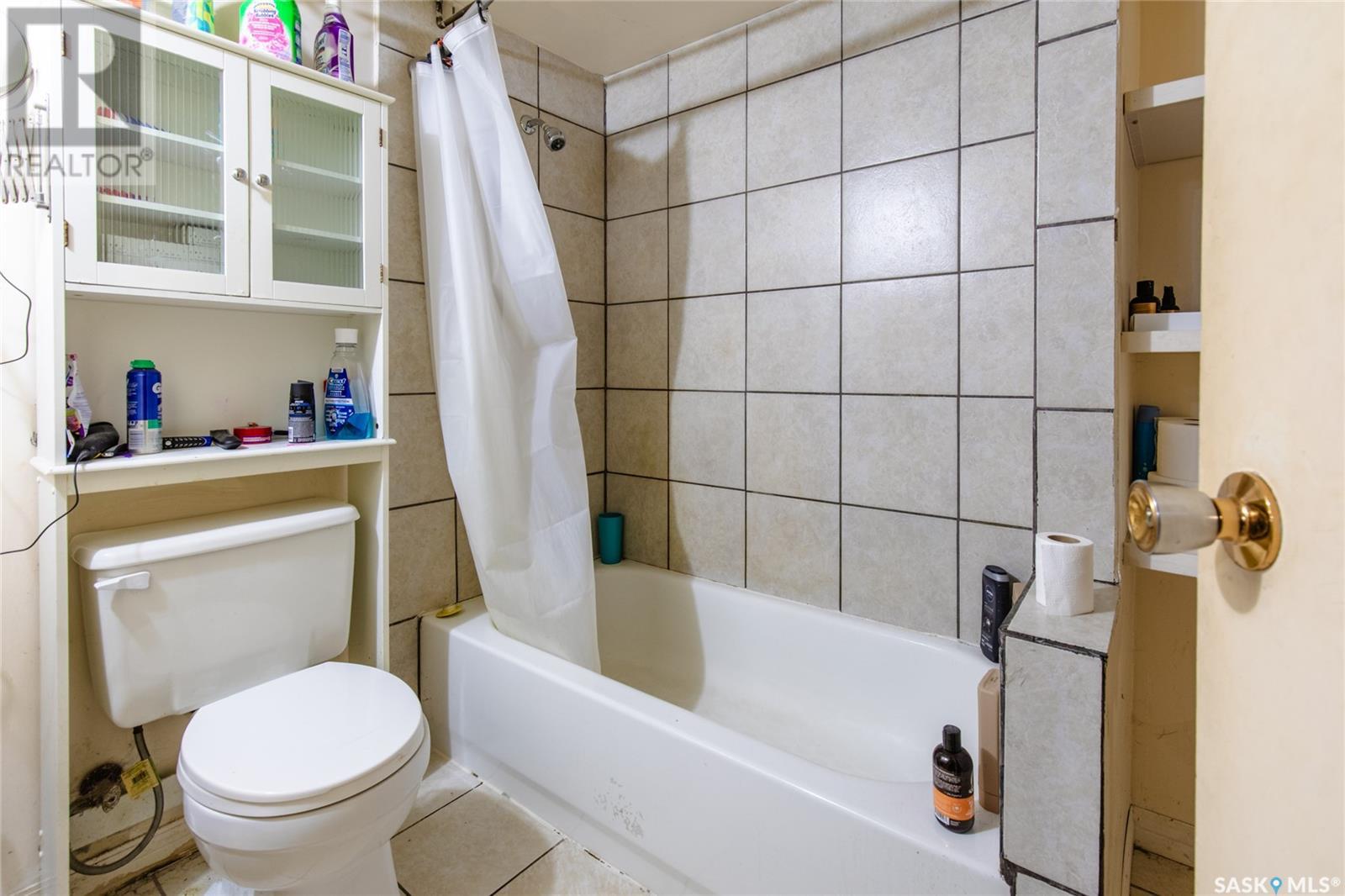 Photo 16 of 1115 6th Avenue Nw, Moose Jaw SK