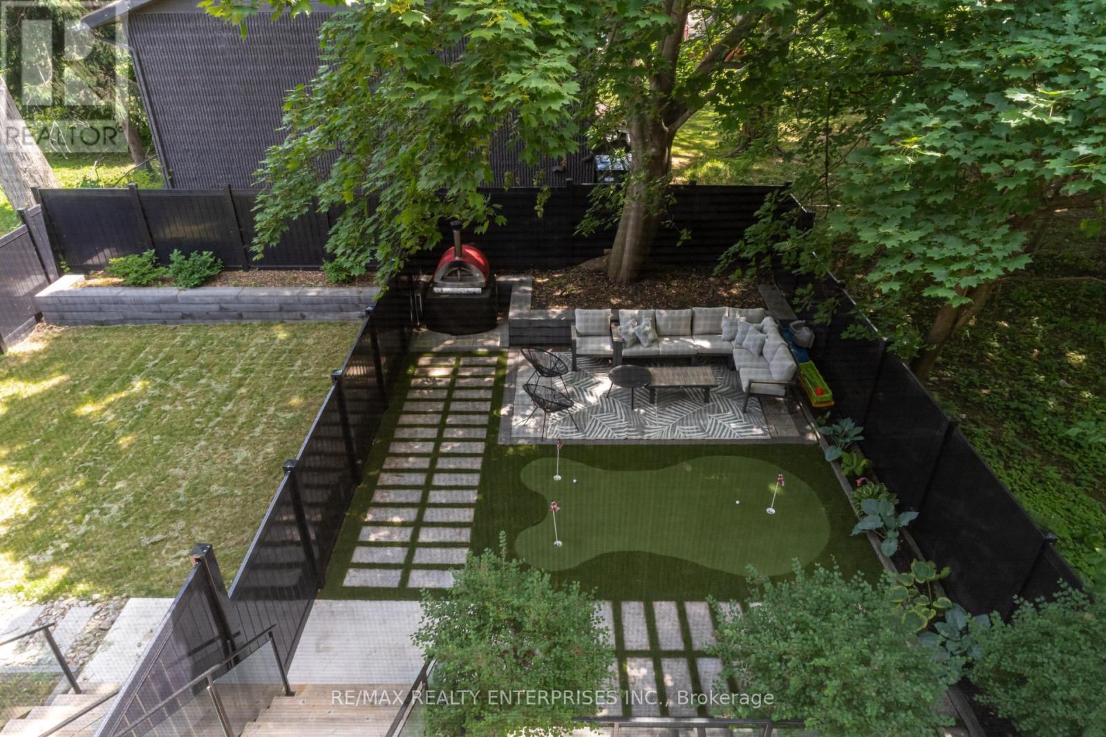 Photo 35 of 69 Park Street W, Mississauga ON