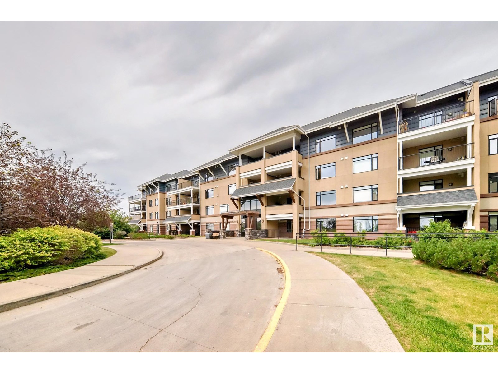 Photo 63 of 403 1589 Glastonbury Bv Nw, Edmonton AB