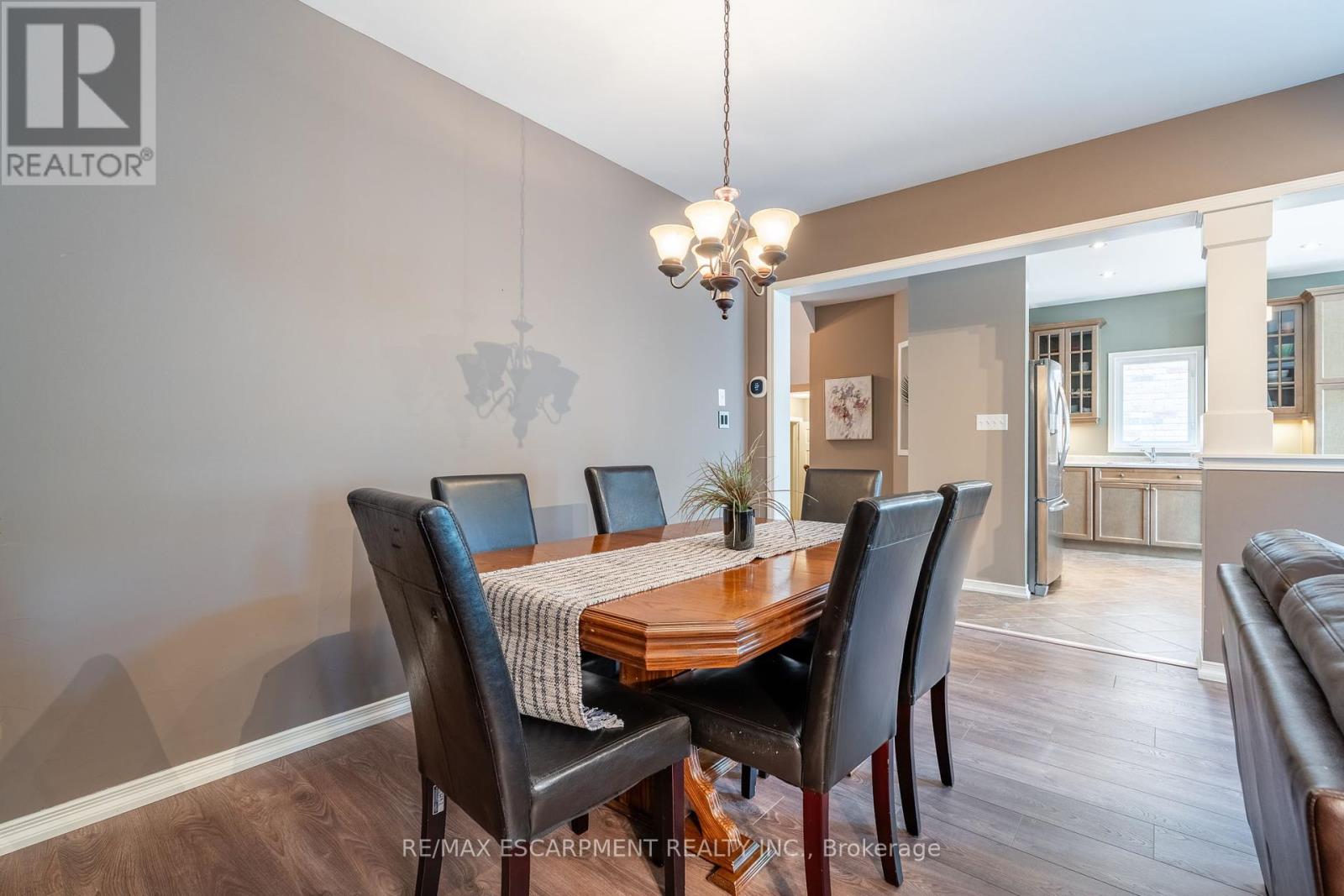 Photo 16 of 4670 Huffman Road, Burlington ON