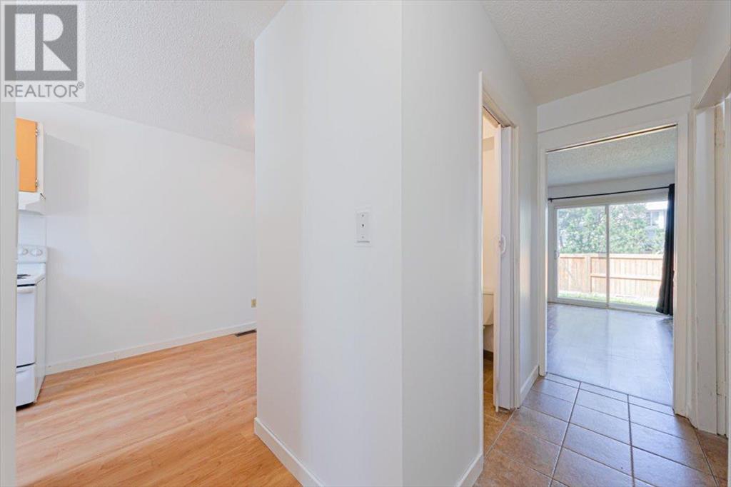 Single Family House for Sale in    Avenue SW Glamorgan Calgary 