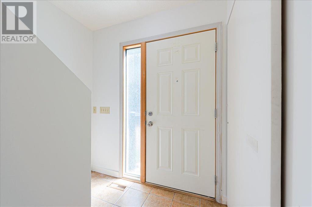 Single Family House for Sale in    Avenue SW Glamorgan Calgary 
