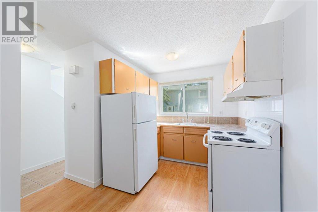 Single Family House for Sale in    Avenue SW Glamorgan Calgary 