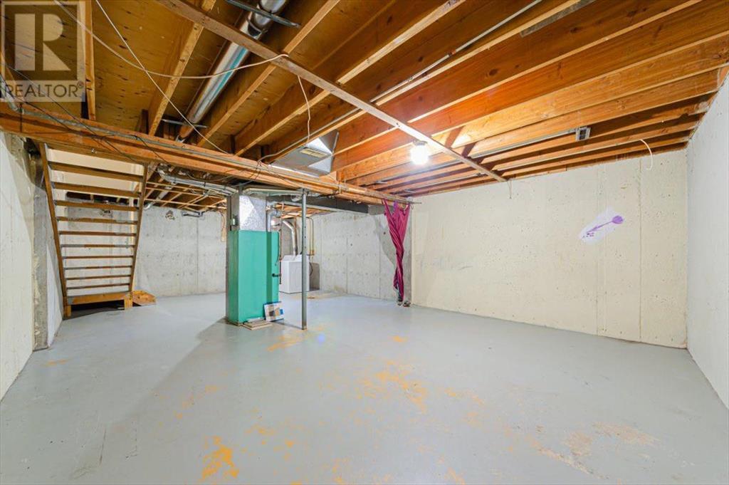 Single Family House for Sale in    Avenue SW Glamorgan Calgary 