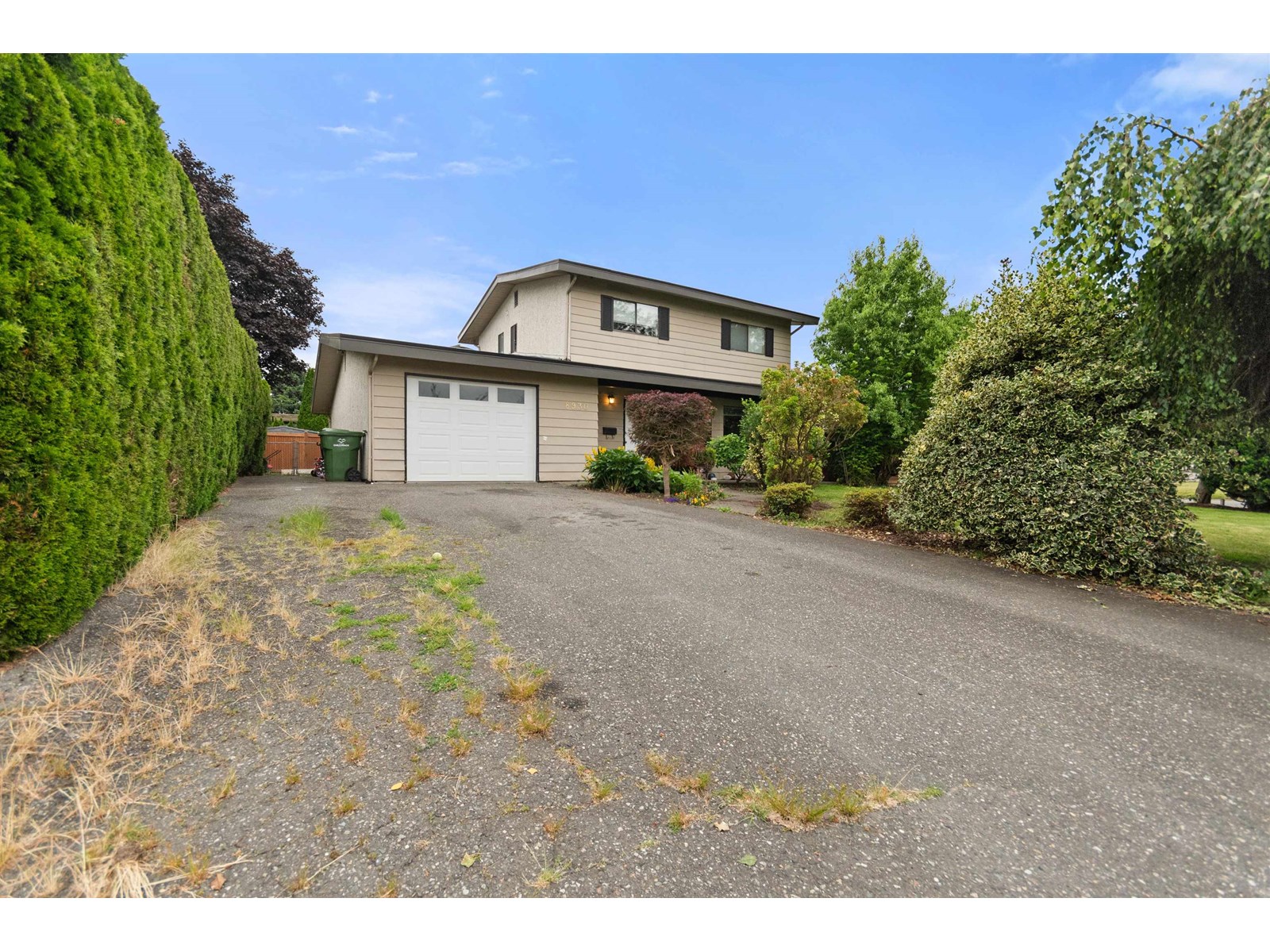 Photo 6 of 8930 Walters Street Chilliwack Proper South, Chilliwack BC