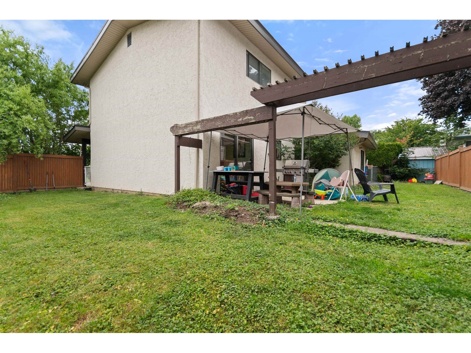 Photo 21 of 8930 Walters Street Chilliwack Proper South, Chilliwack BC
