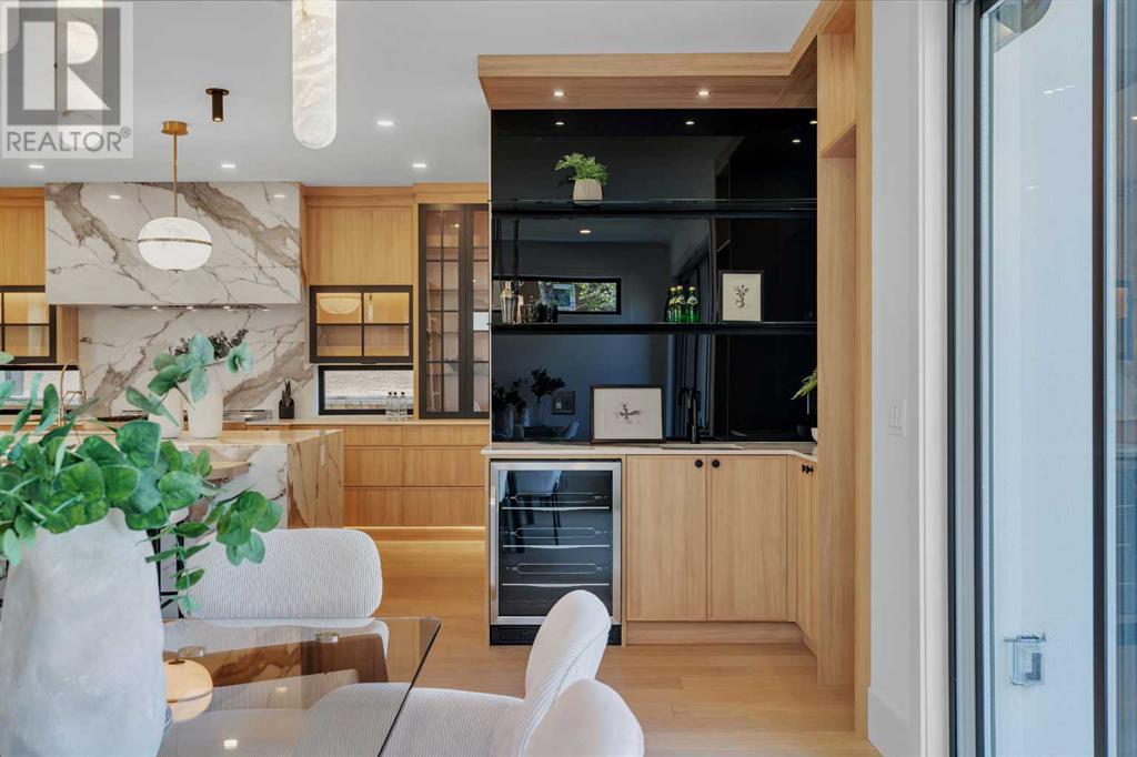 Single Family House for Sale in   Avenue NW West Hillhurst Calgary 