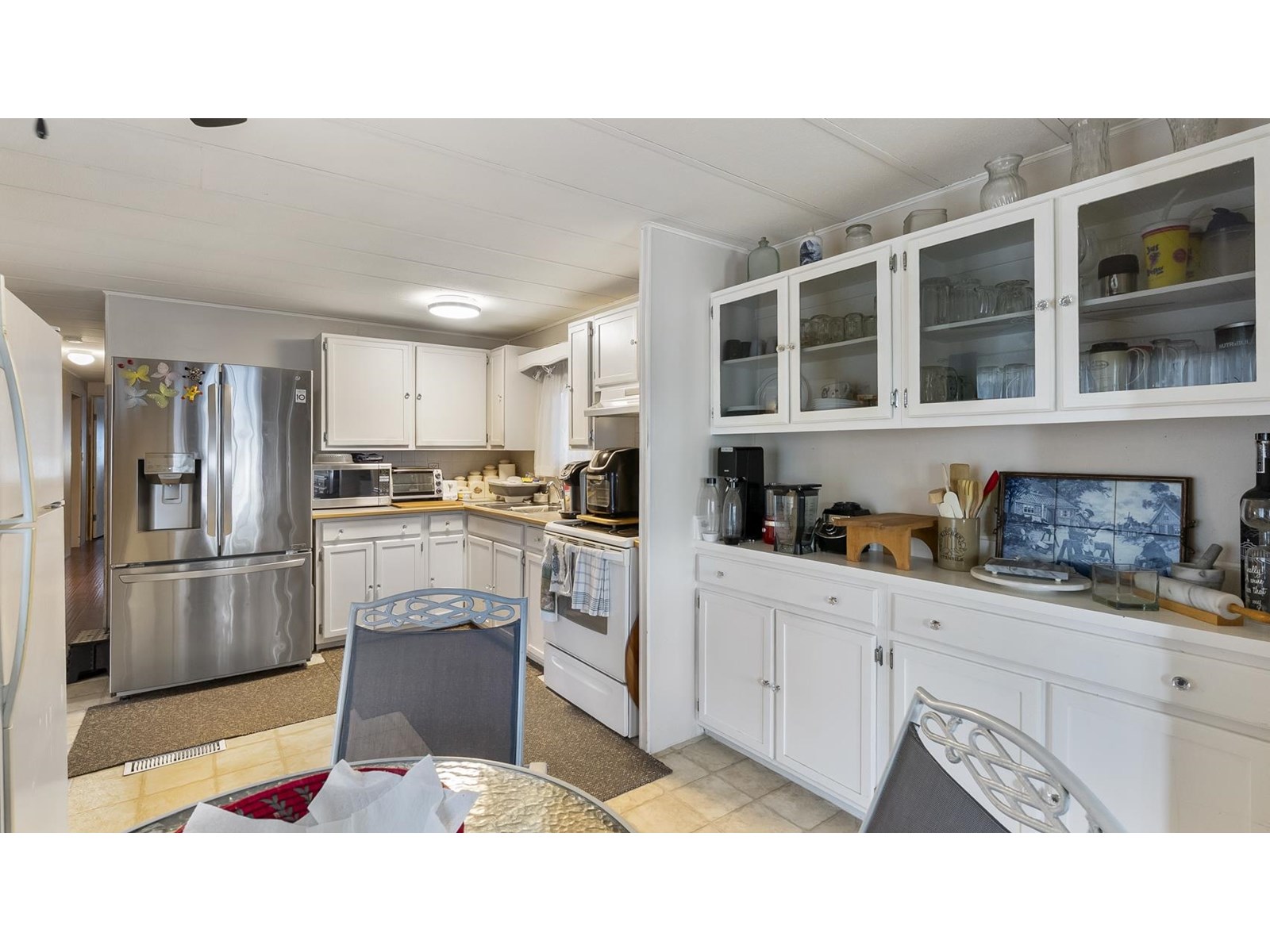 Photo 10 of 31573 Lombard Avenue, Abbotsford BC