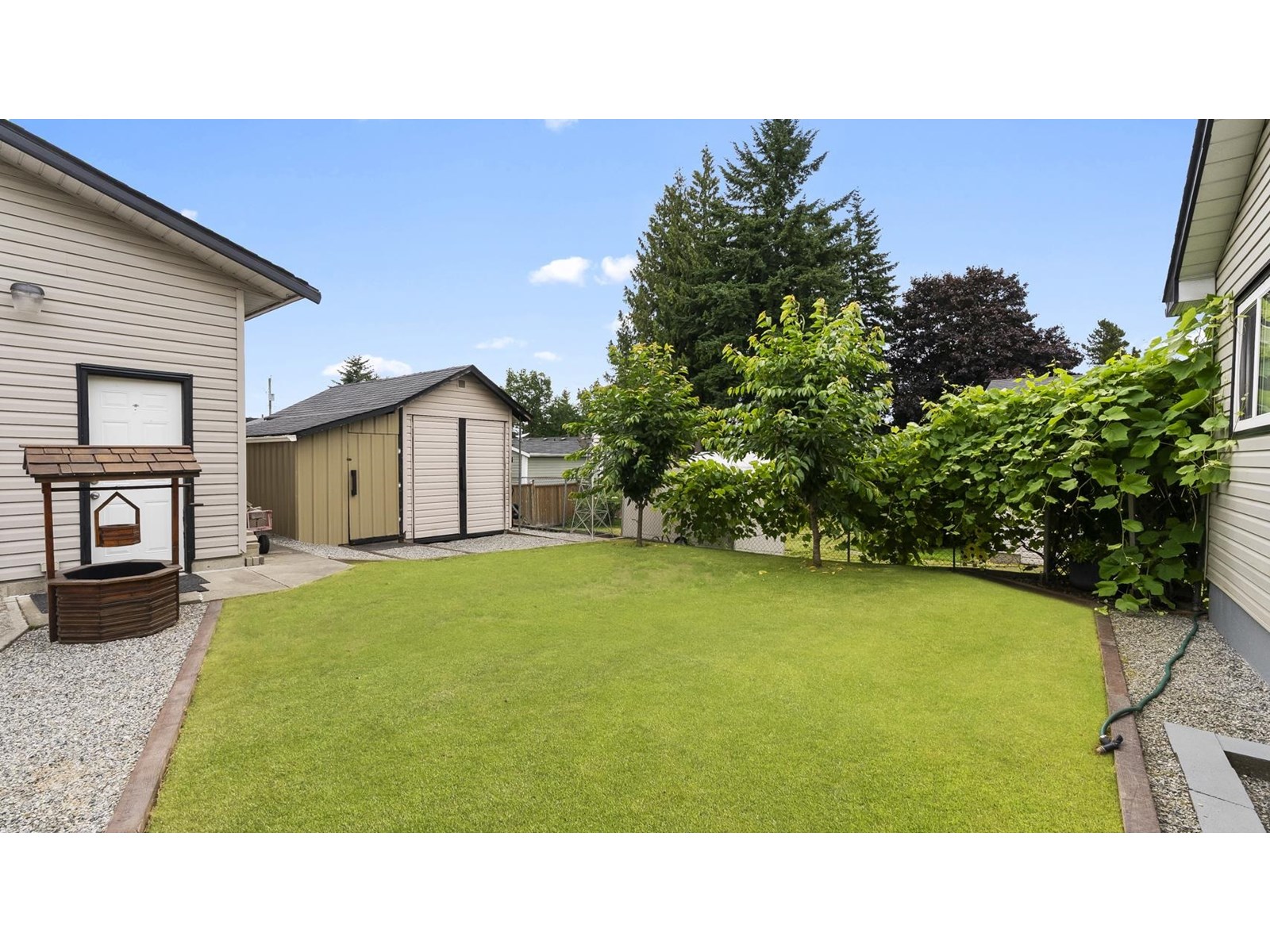 Photo 23 of 31573 Lombard Avenue, Abbotsford BC