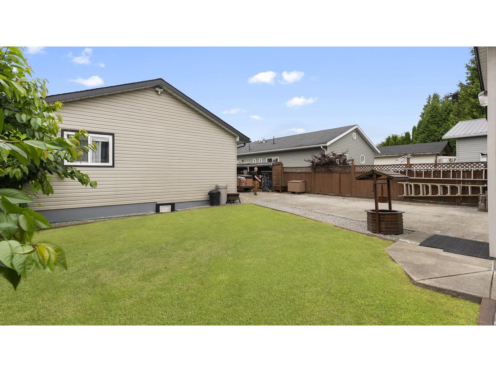 Photo 25 of 31573 Lombard Avenue, Abbotsford BC