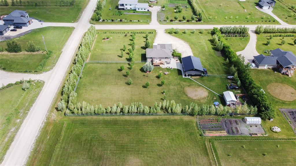 Photo 9 of 20 Pauls Lane E, Mitchell MB