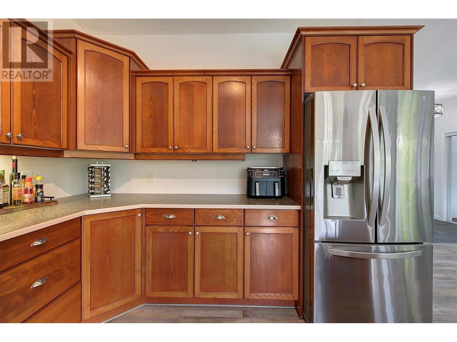  575 Galbraith Court, Kelowna