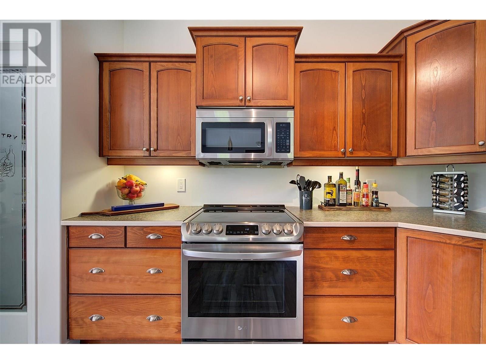  575 Galbraith Court, Kelowna