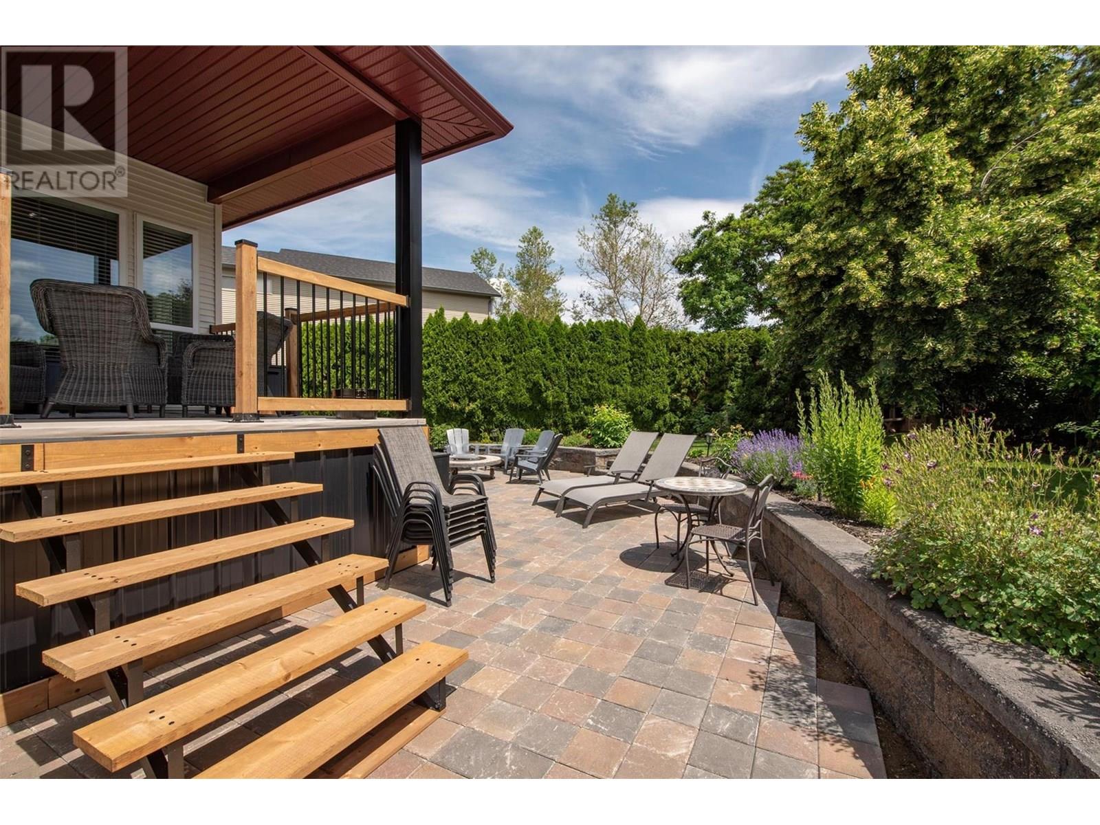  575 Galbraith Court, Kelowna
