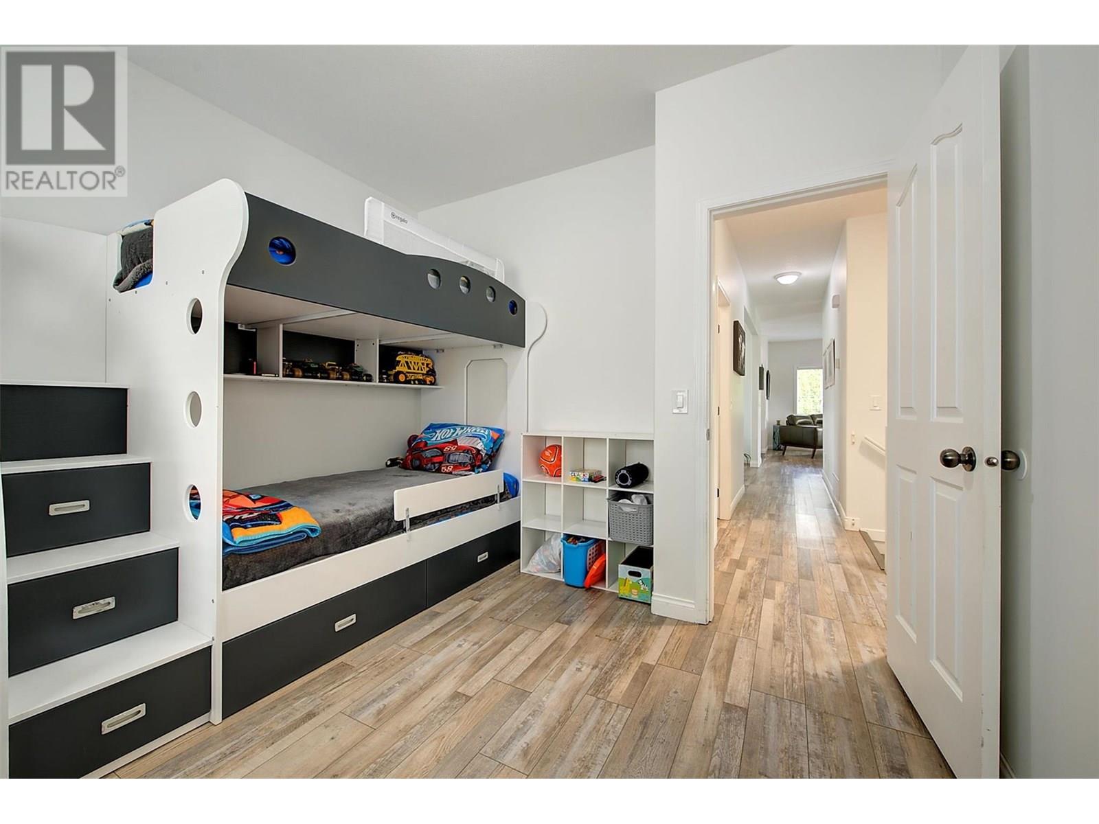  575 Galbraith Court, Kelowna