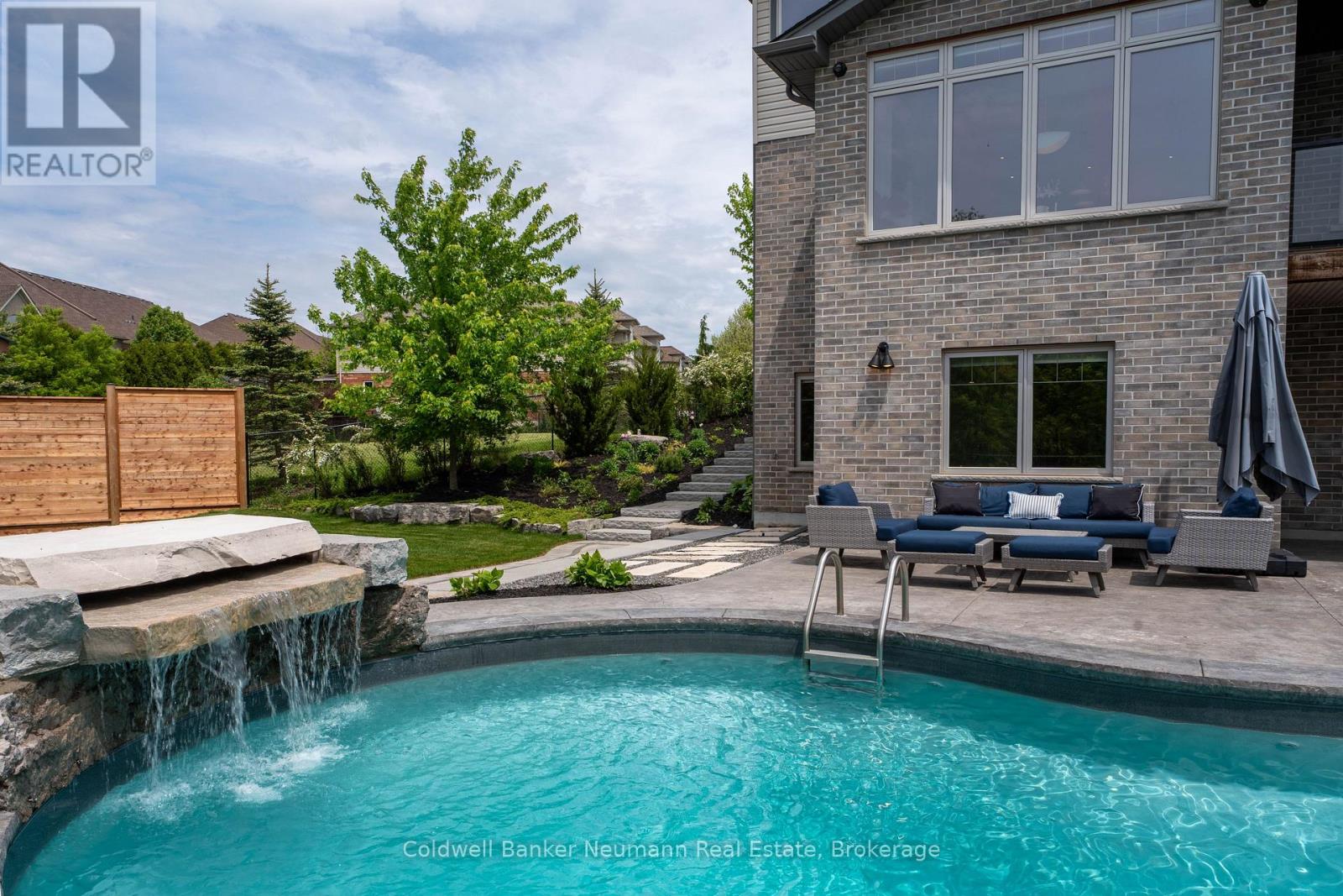 Photo 48 of 22 Hilltop Road, Guelph ON