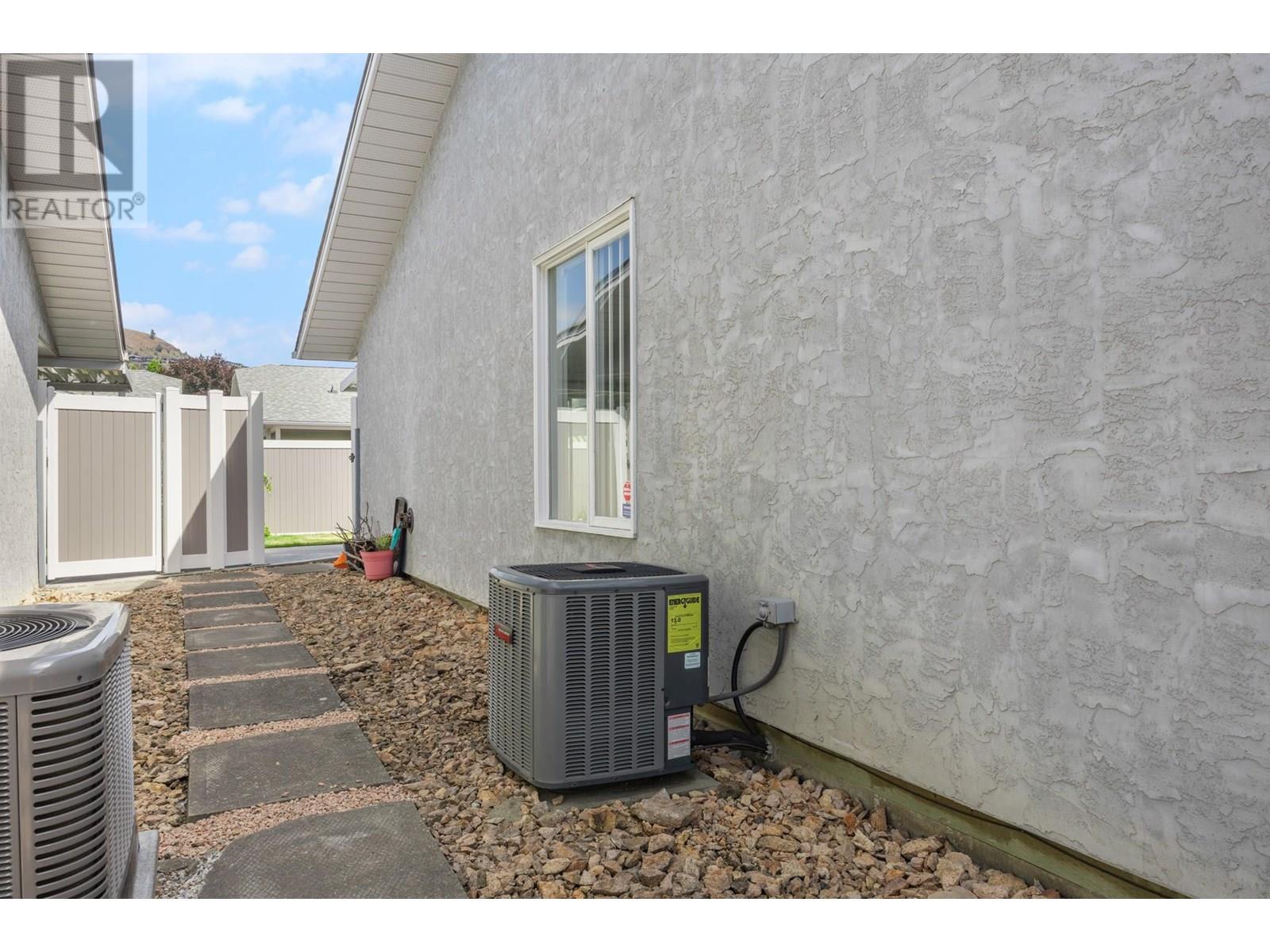 55 3900 27 Avenue, Vernon