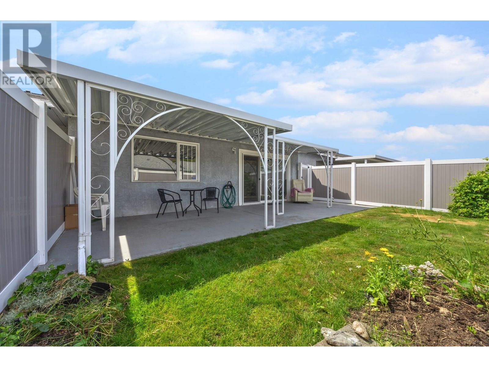 55 3900 27 Avenue, Vernon