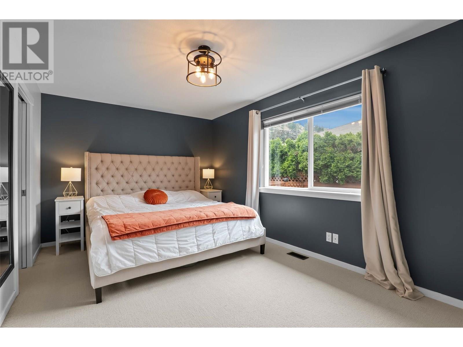 #27 5200 DALLAS DRIVE - Image 13