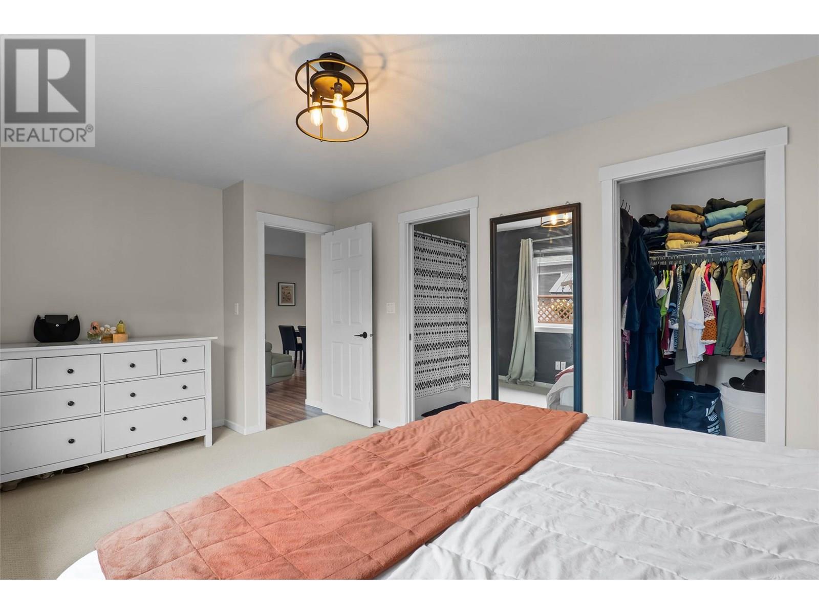 #27 5200 DALLAS DRIVE - Image 14