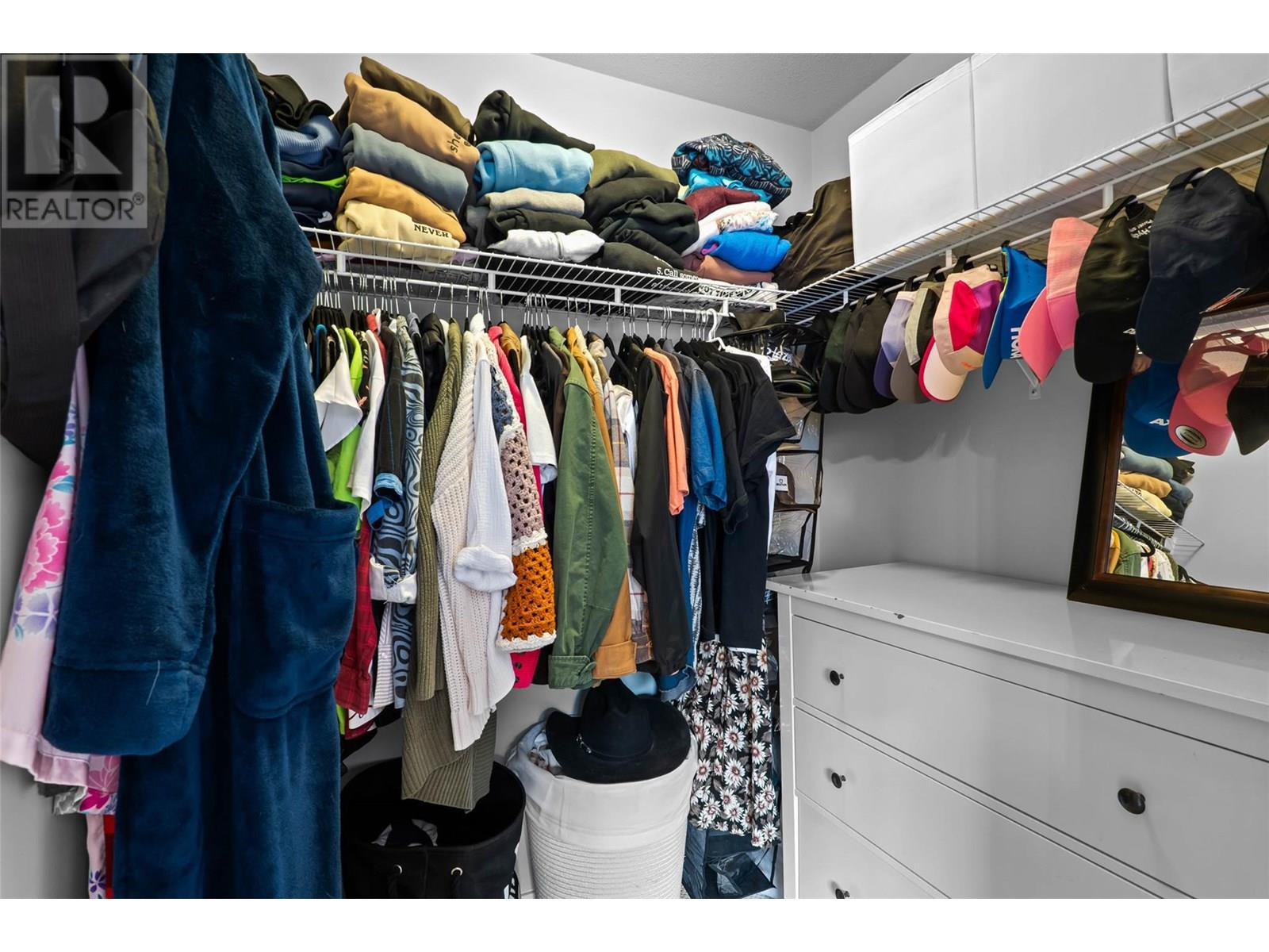 #27 5200 DALLAS DRIVE - Image 15